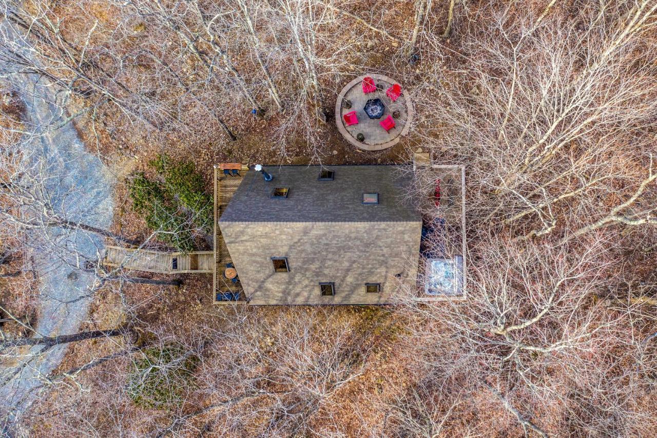 A-Frame Cabin With Hot Tub 1 Mi To Beech Mountain! Bagian luar foto